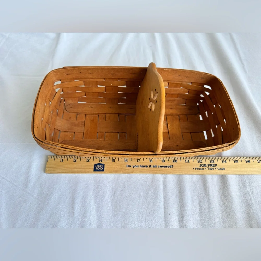 VINTAGE‎ Longaberger cracker Bread basket wooden divider carved flower detail